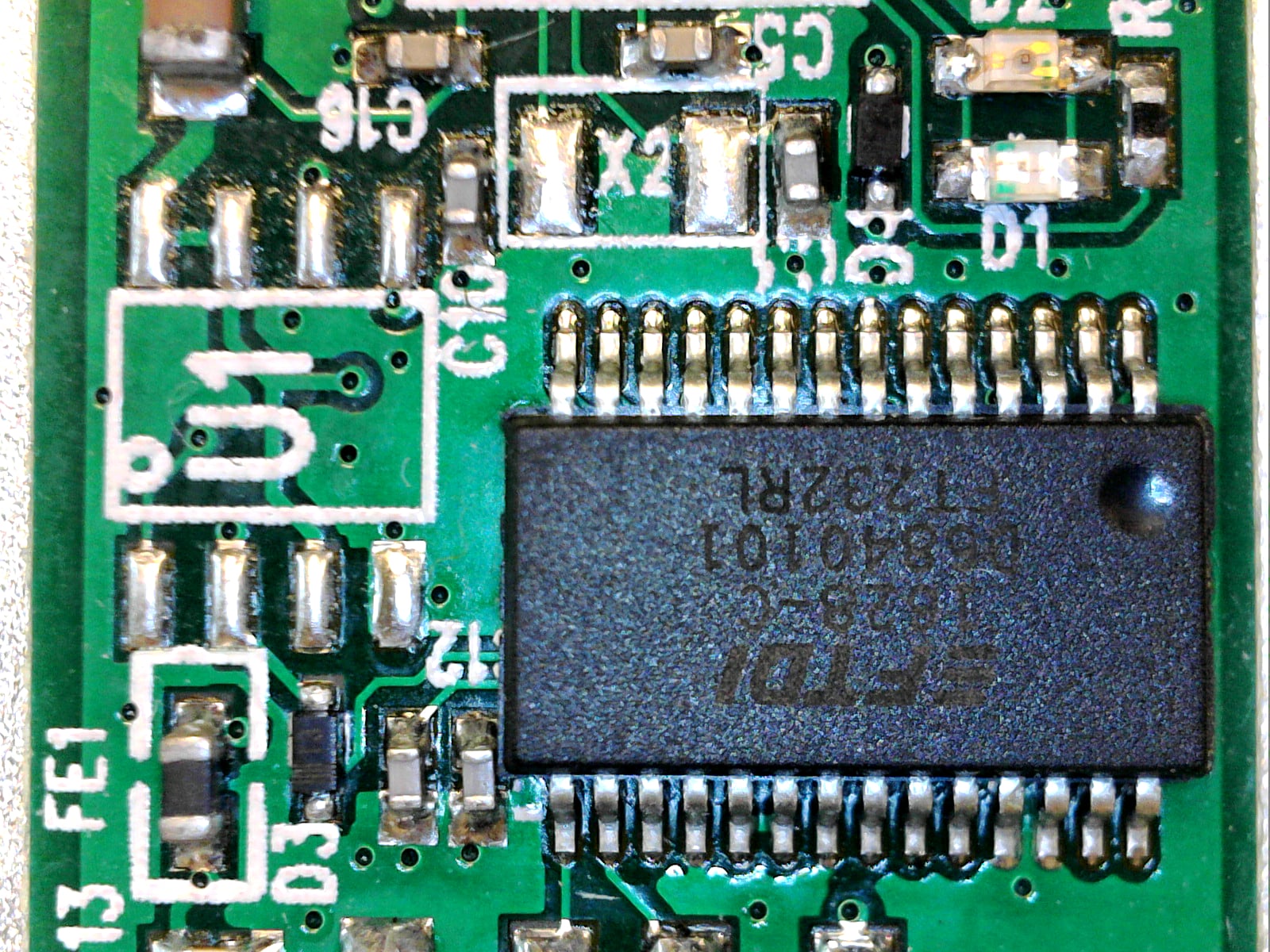 USB to TTL Serial Converter FTDI232RL on the NXP OM15020 USB DONGLE, JN5169 module