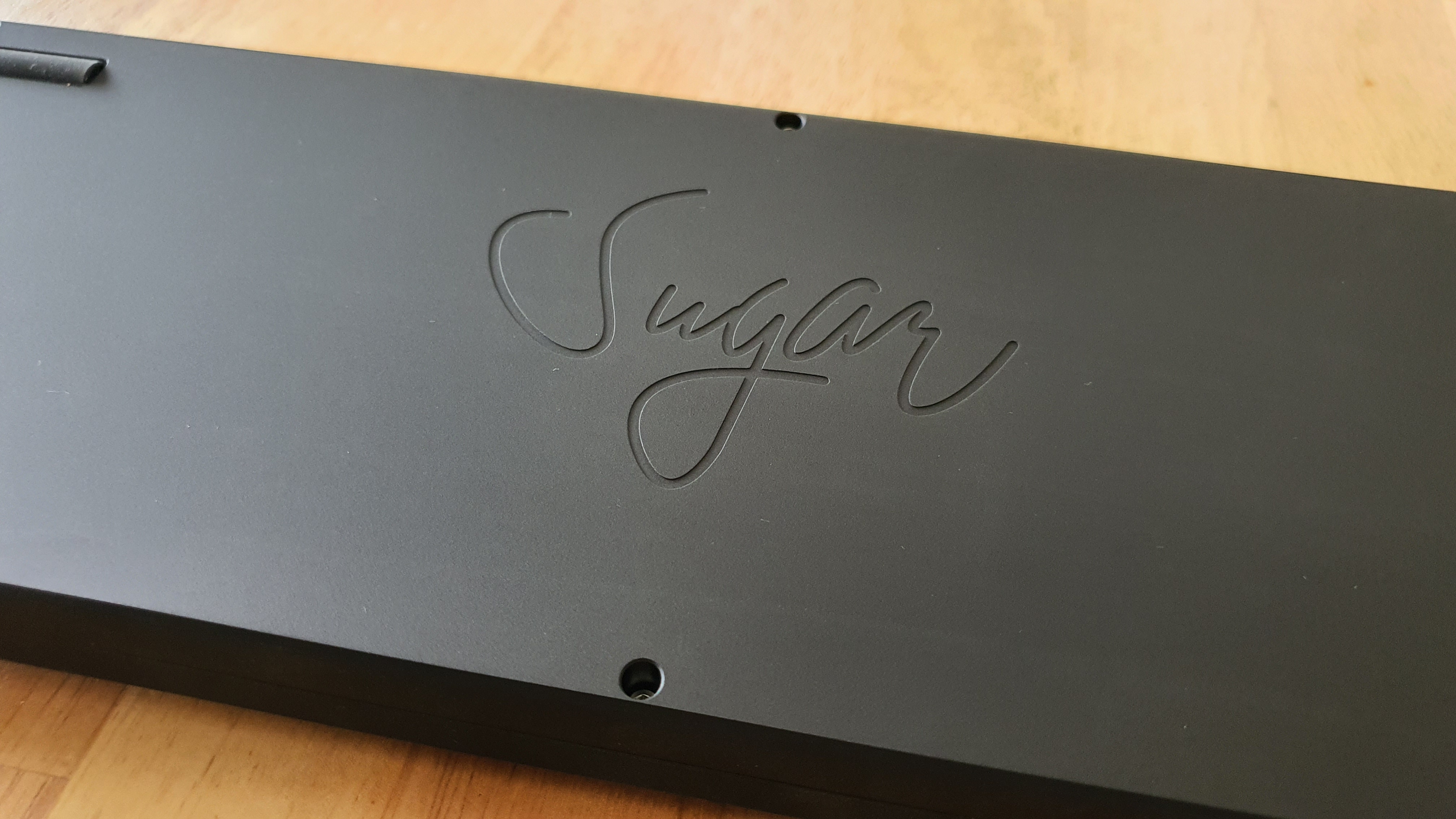 Détails et design du clavier WEIKAV Sugar65 package