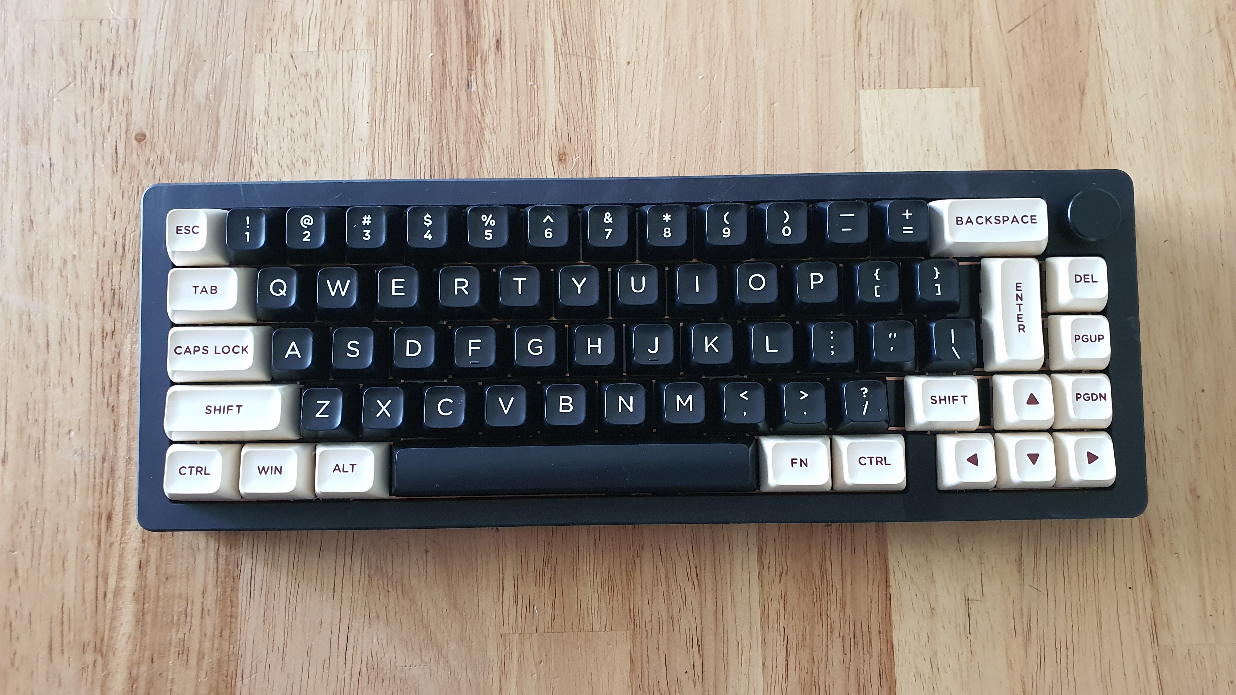 Le clavier mécanique WEIKAV Sugar65